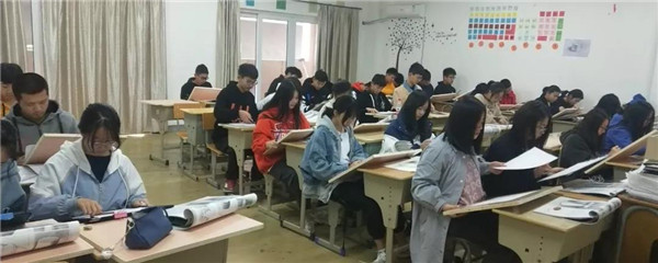 期中考试(图1)