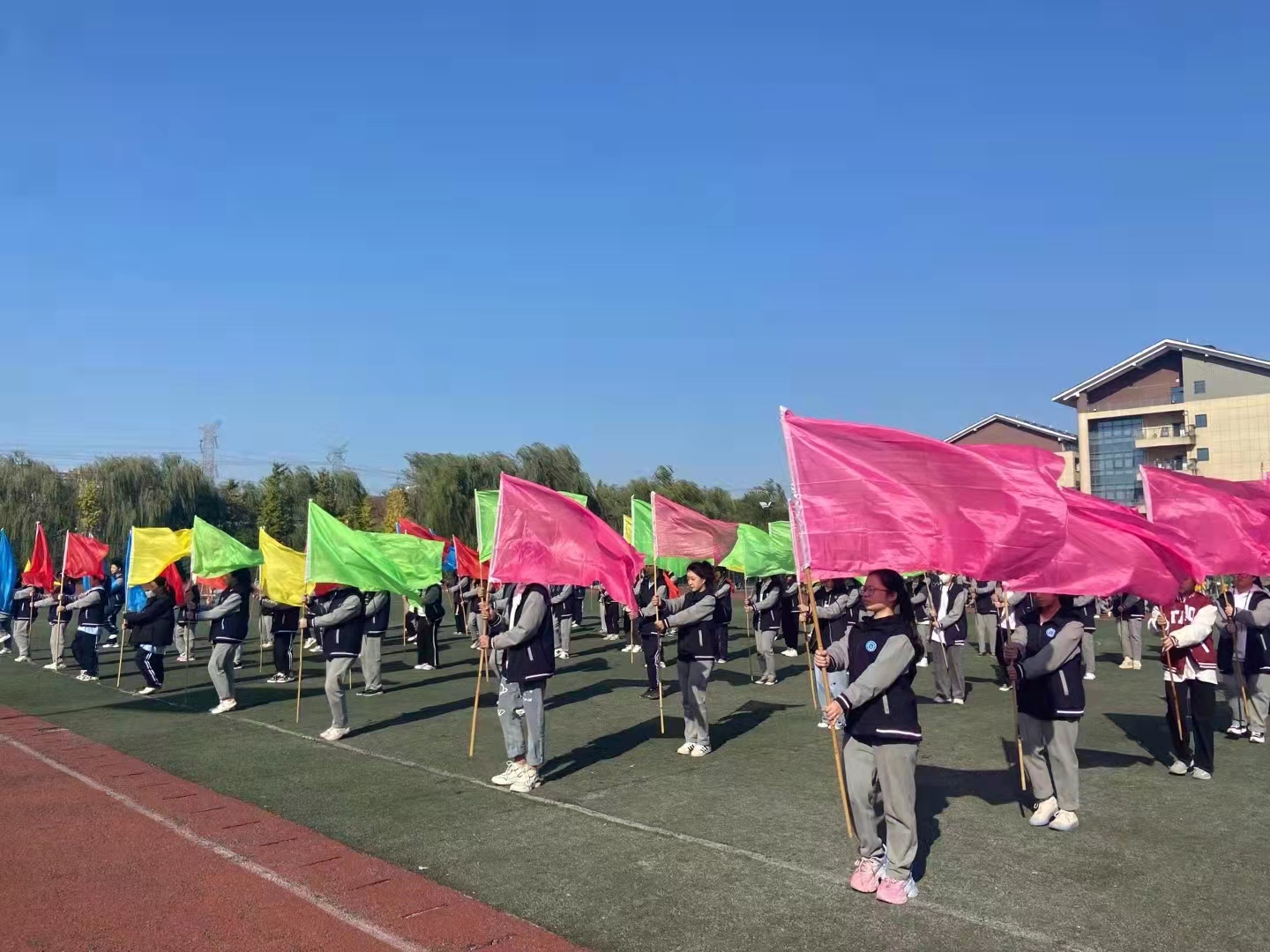 校运动会彩排
